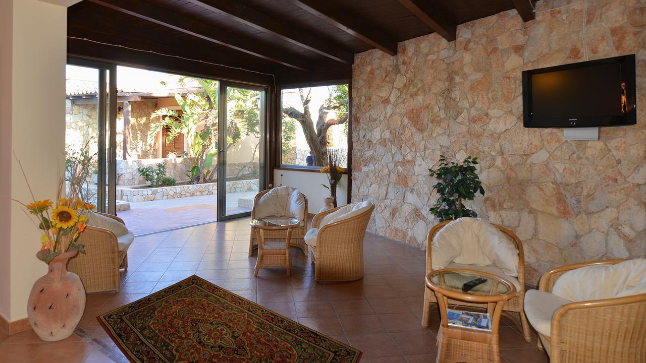 Oasis Hotel Residence Resort Лампедуза Екстериор снимка