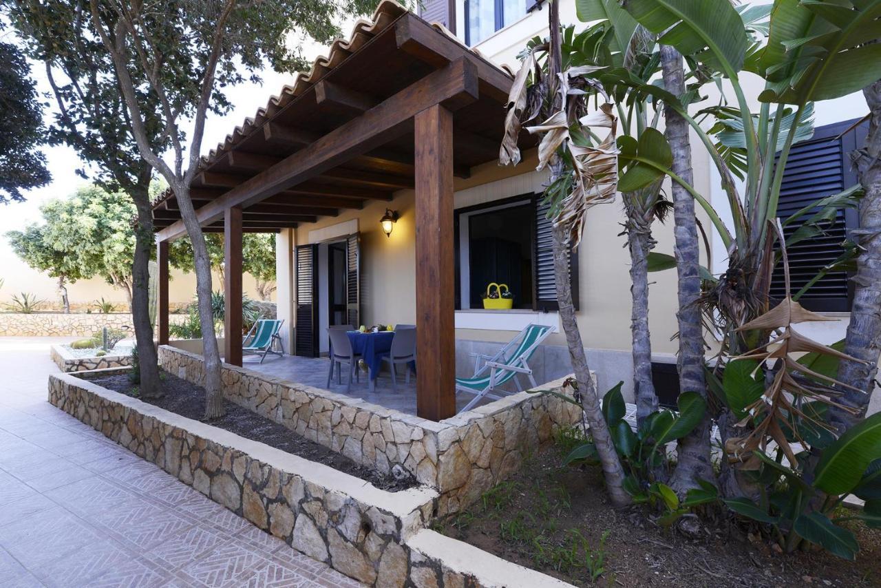 Oasis Hotel Residence Resort Лампедуза Екстериор снимка
