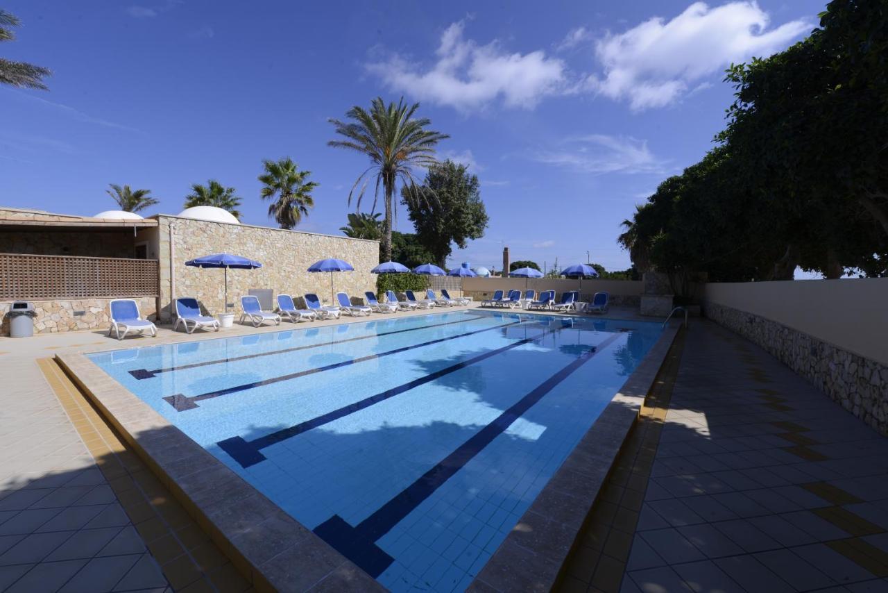 Oasis Hotel Residence Resort Лампедуза Екстериор снимка